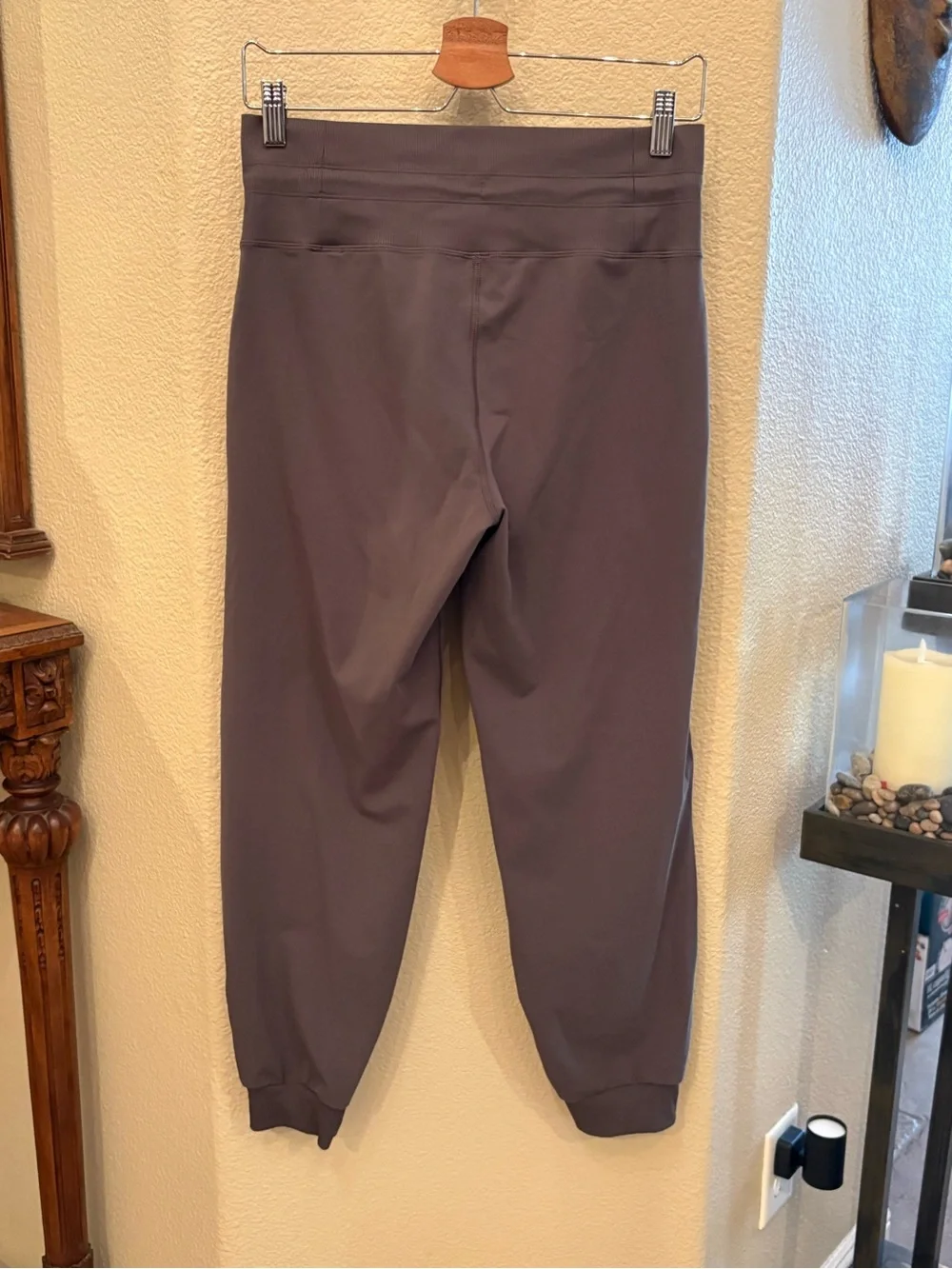 VUORI Women Olive Daily Jogger Pants Size Medium